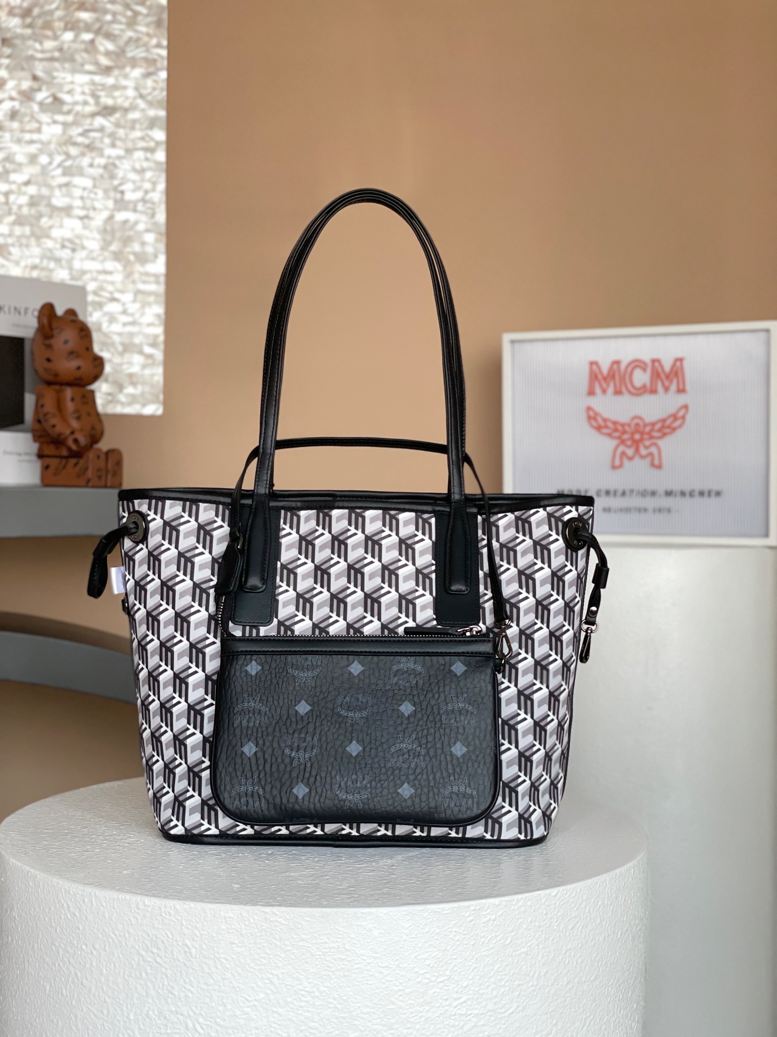 mcm ラッピングＮ級品 優雅レディ エムシーエム 牛革 トート ハンドバッグ 両面 ブラック_3