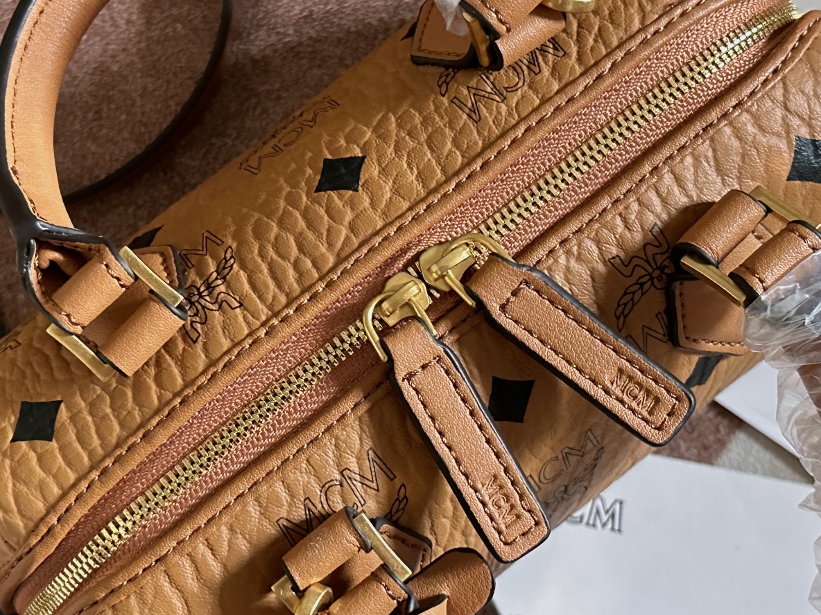 人気商品 エムシーエム mcm 売るＮ級品 優雅 ハンドバッグ 斜め掛け 牛革  6214 ブラウン_4