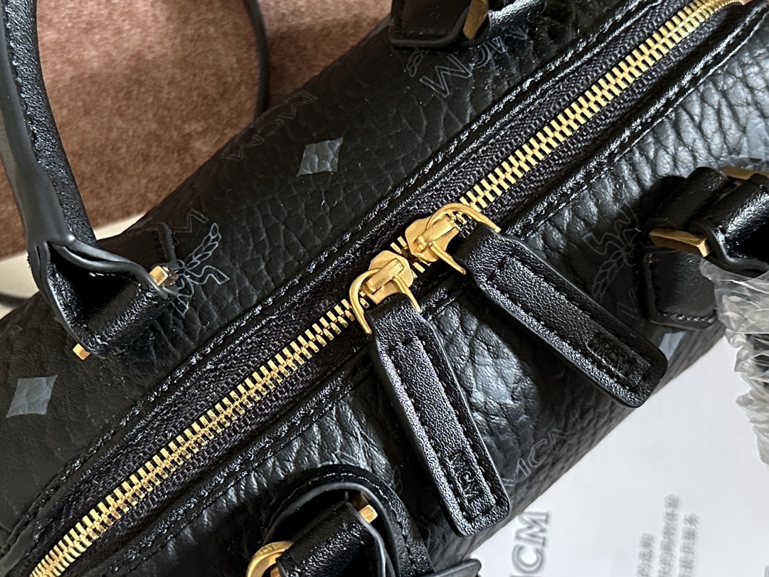 人気商品 エムシーエム mcm トート偽物 優雅 ハンドバッグ 斜め掛け 牛革  6214 ブラック_4