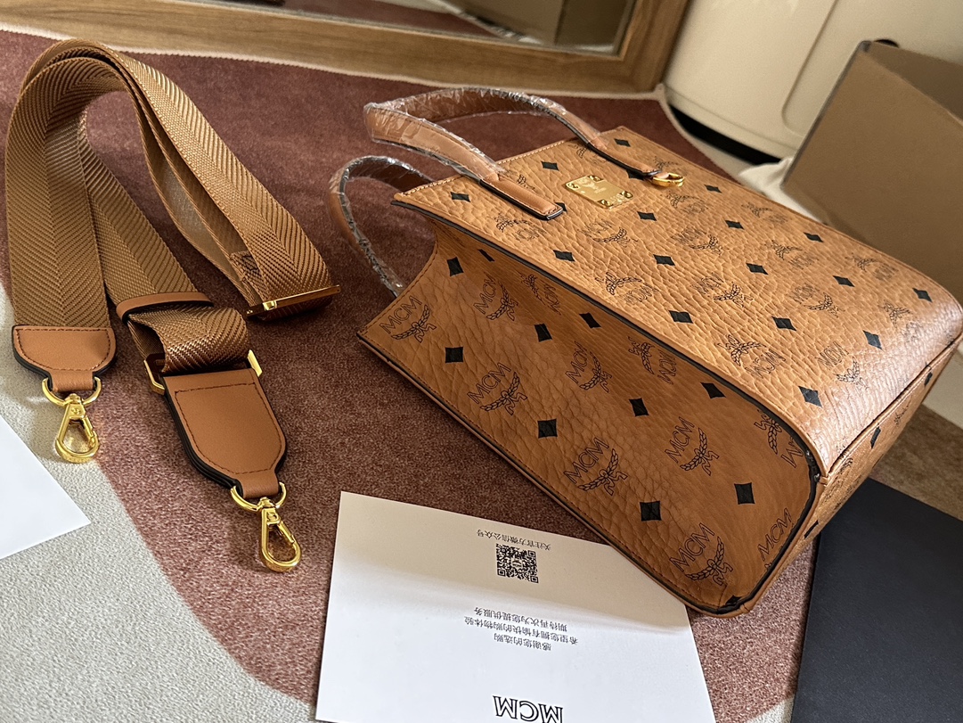 mcm 値段スーパーコピー トート 優雅 ハンドバッグ 斜め掛け 牛革 6711 ブラウン_5