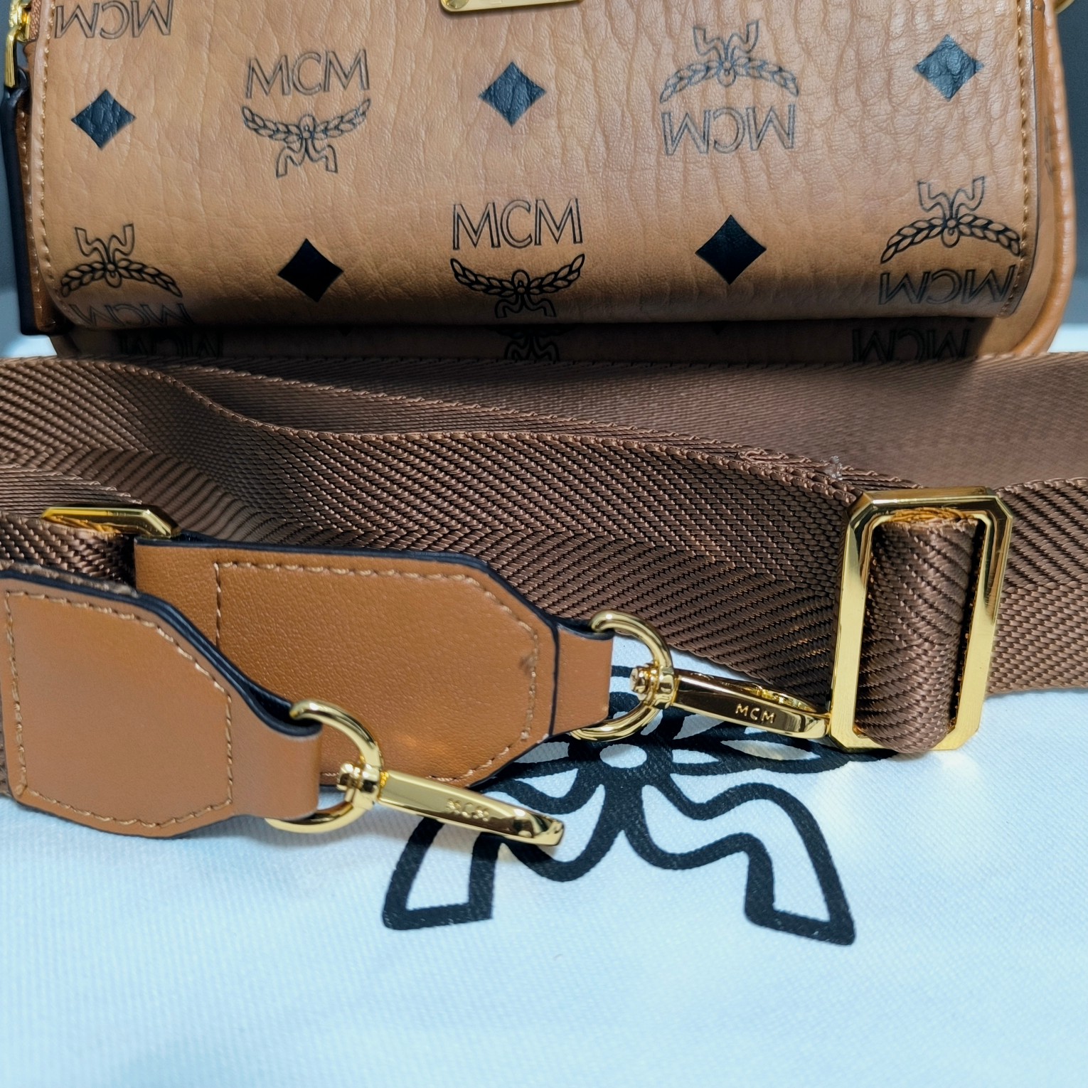mcm バッグ ヤフオクコピー ファッション感 斜め掛けバッグ レザー 牛革 ブラウン_6