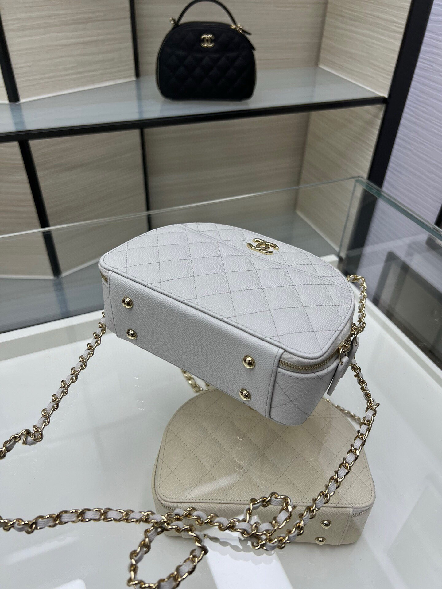 特別価格 シャネルバッグ 修理 東京コピー 斜め掛けバッグ ハンドバッグ AP4438Y ホワイト_5