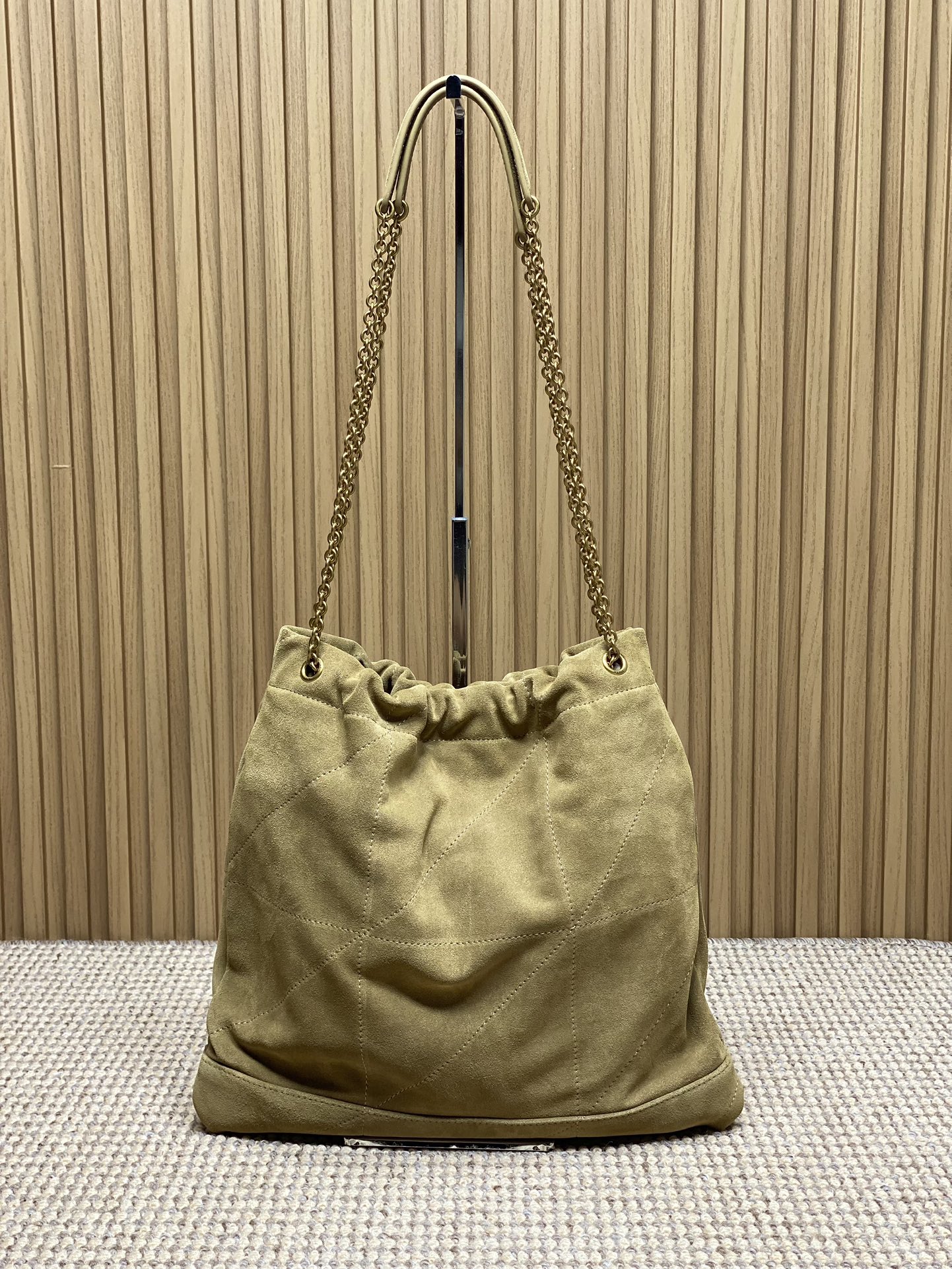 サン ローラン バッグスーパーコピー 本革 ハンドバッグ 肩掛け 優雅レディ 781666 ベージュ色_1