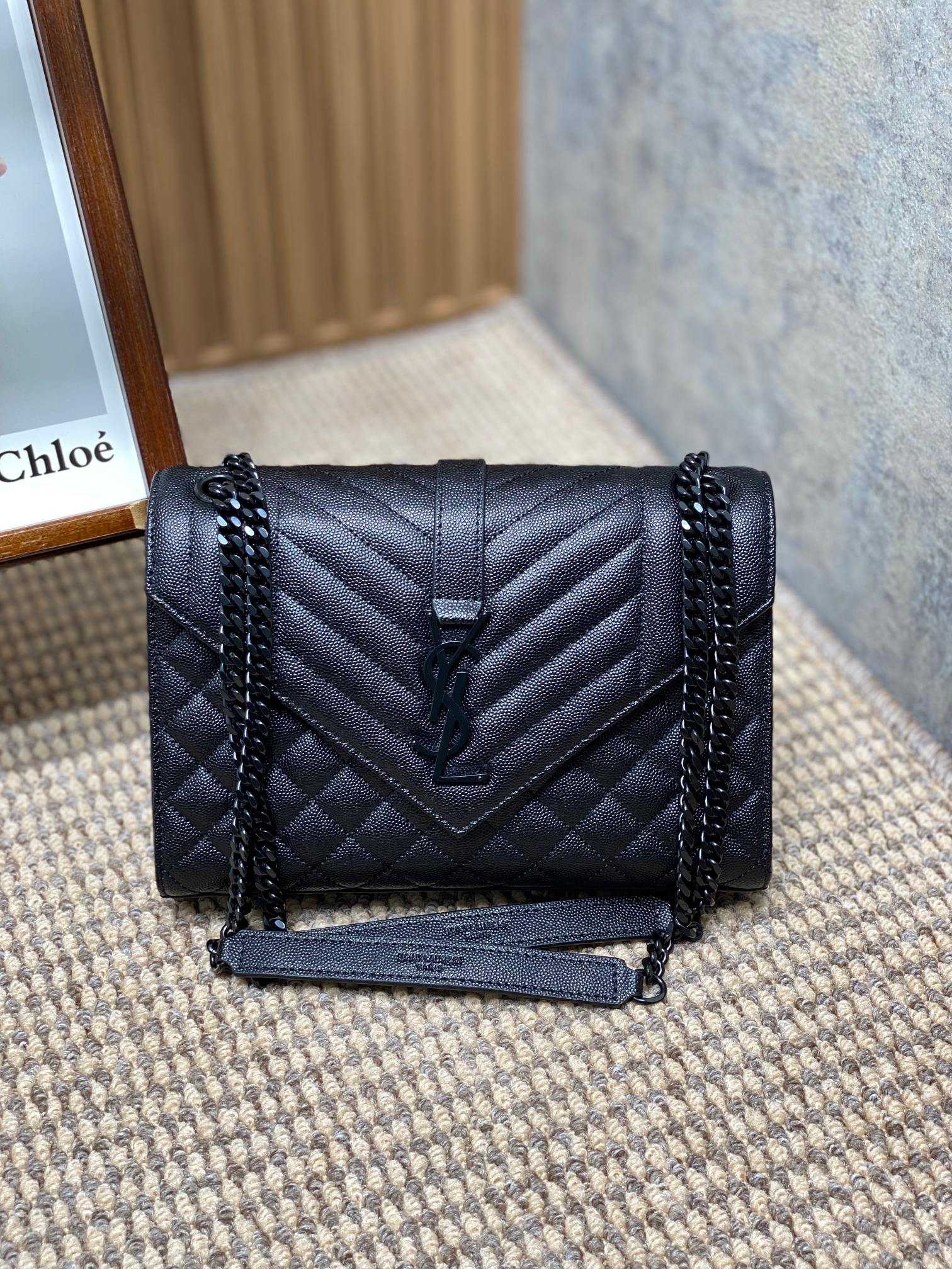 オンライン限定 カサンドラ サン ローランＮ級品 優雅 ハンドバッグ 本革 チェーン 392739 ブラック_1