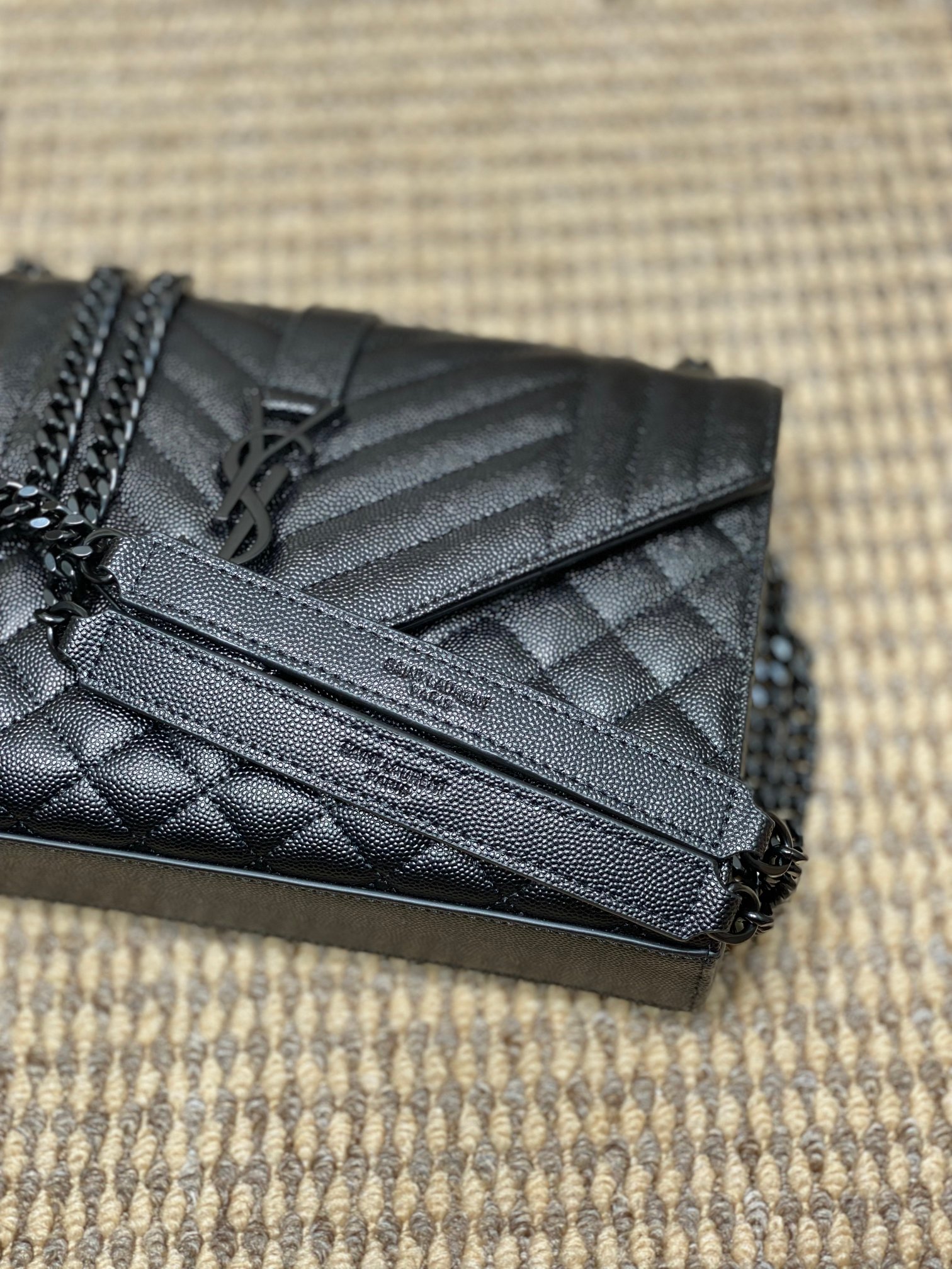 オンライン限定 カサンドラ サン ローランＮ級品 優雅 ハンドバッグ 本革 チェーン 392739 ブラック_6